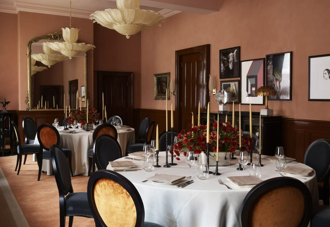An elegant private space for dining: Nomad image 3