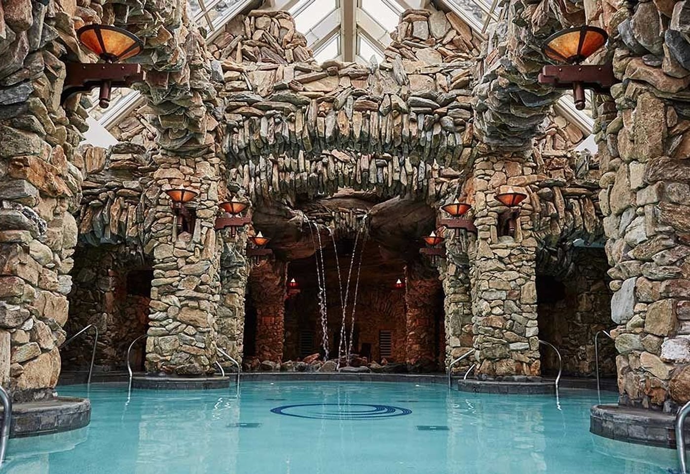 A Gilded Age mountain resort for large-scale conferences: Omni Grove Park Inn, Asheville image 3
