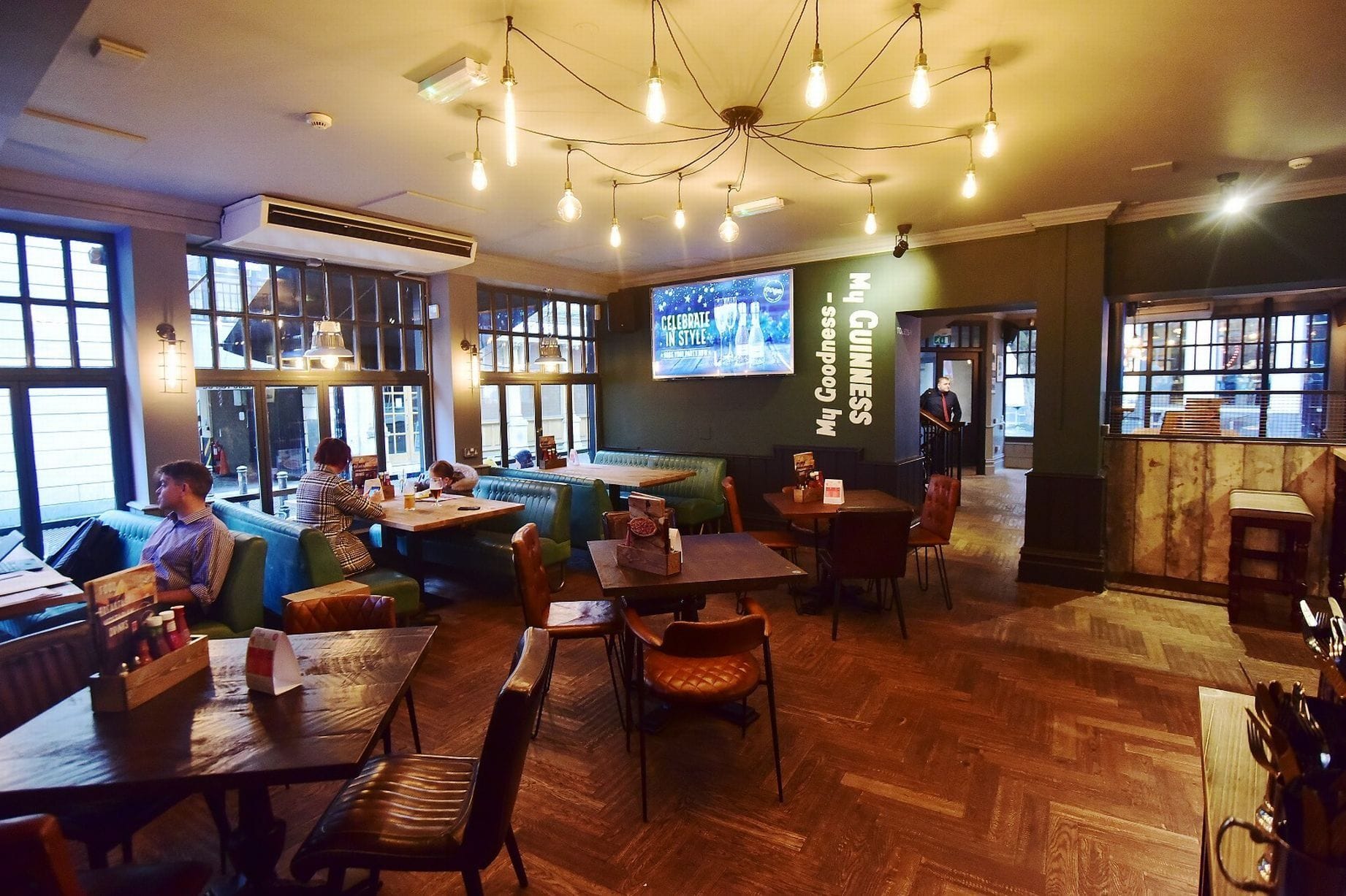 oneills bristol sports bars 2