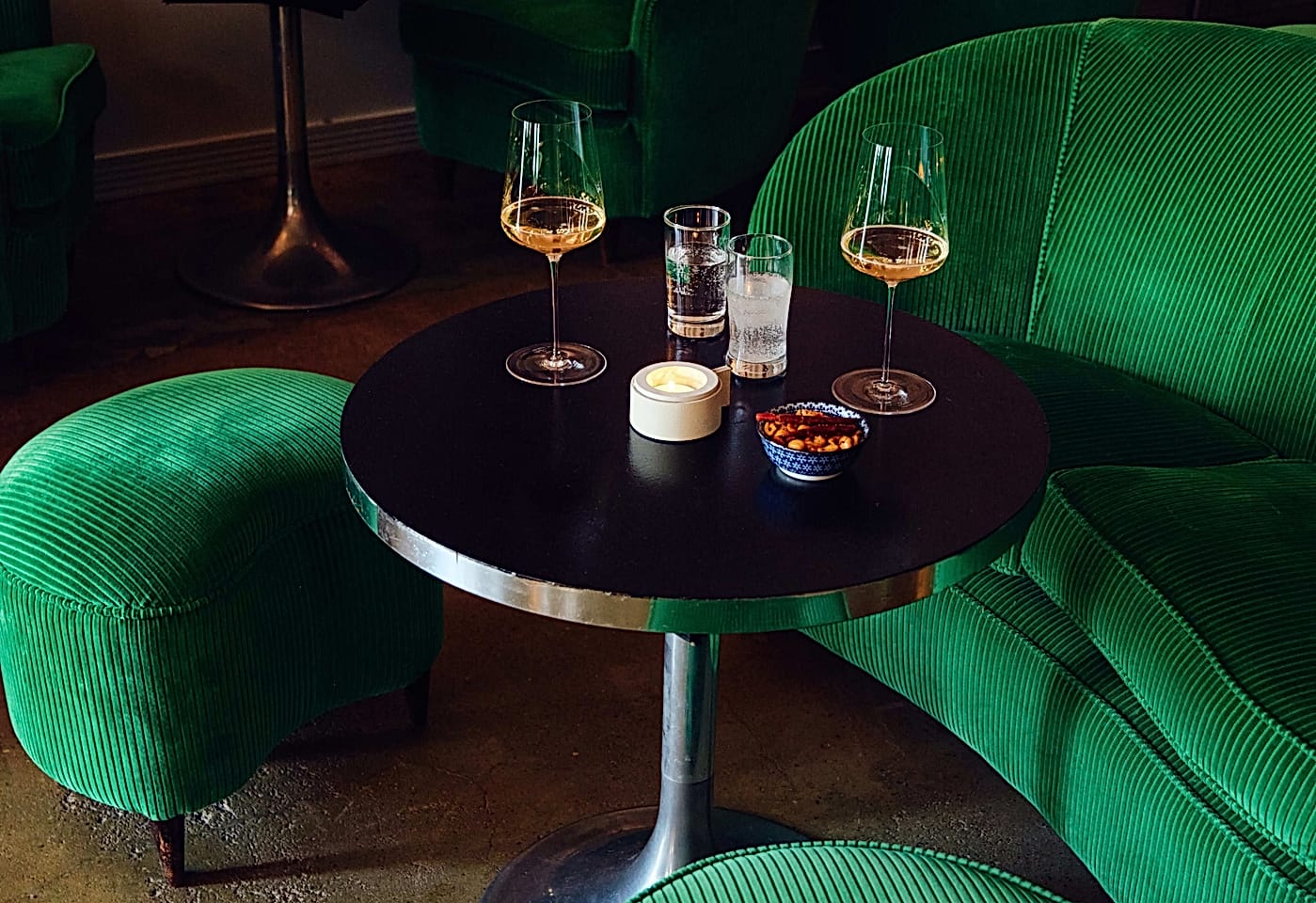 parcelle wine bar chinatown les wine bars event space nyc