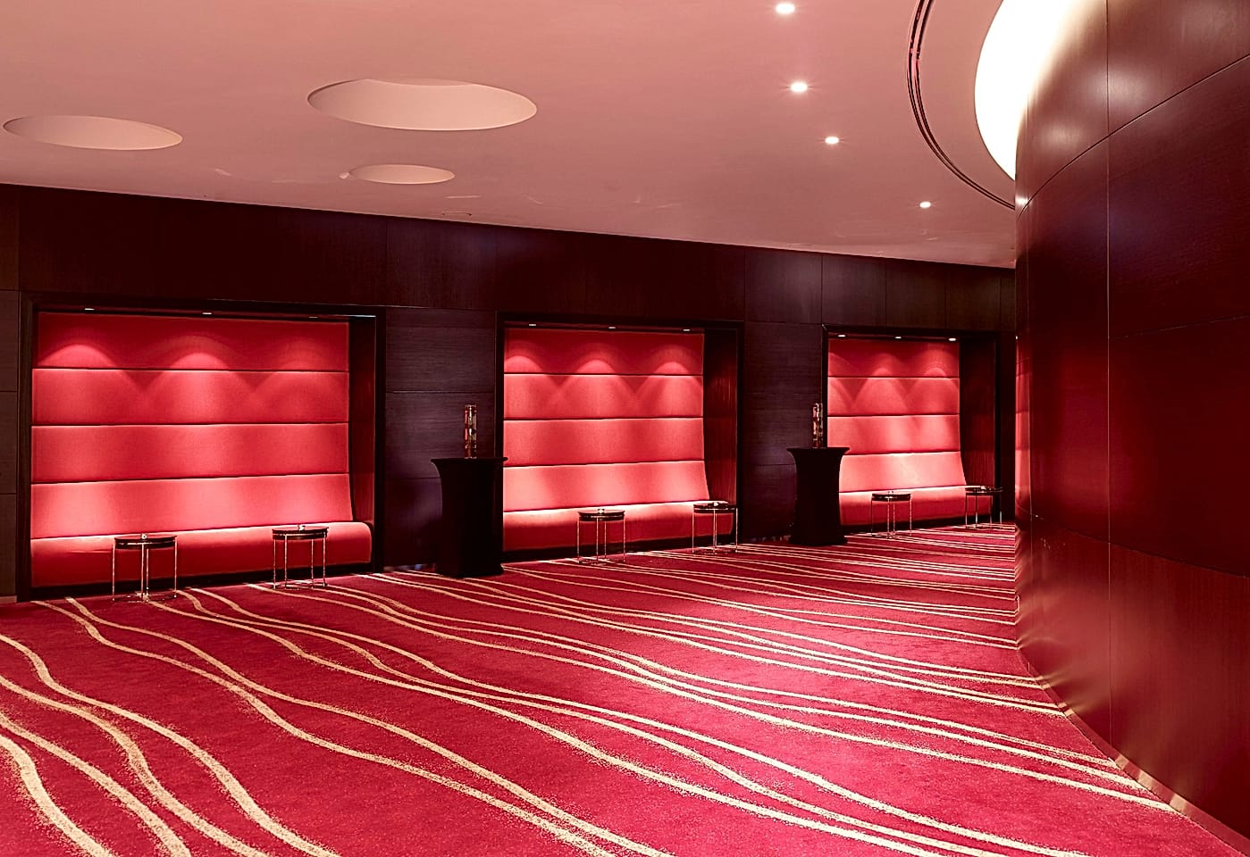 park plaza westminster bridge exhibition space