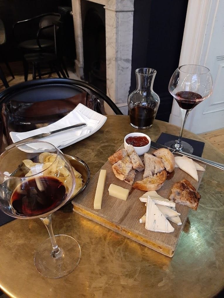 pennethornes embankment wine bar london