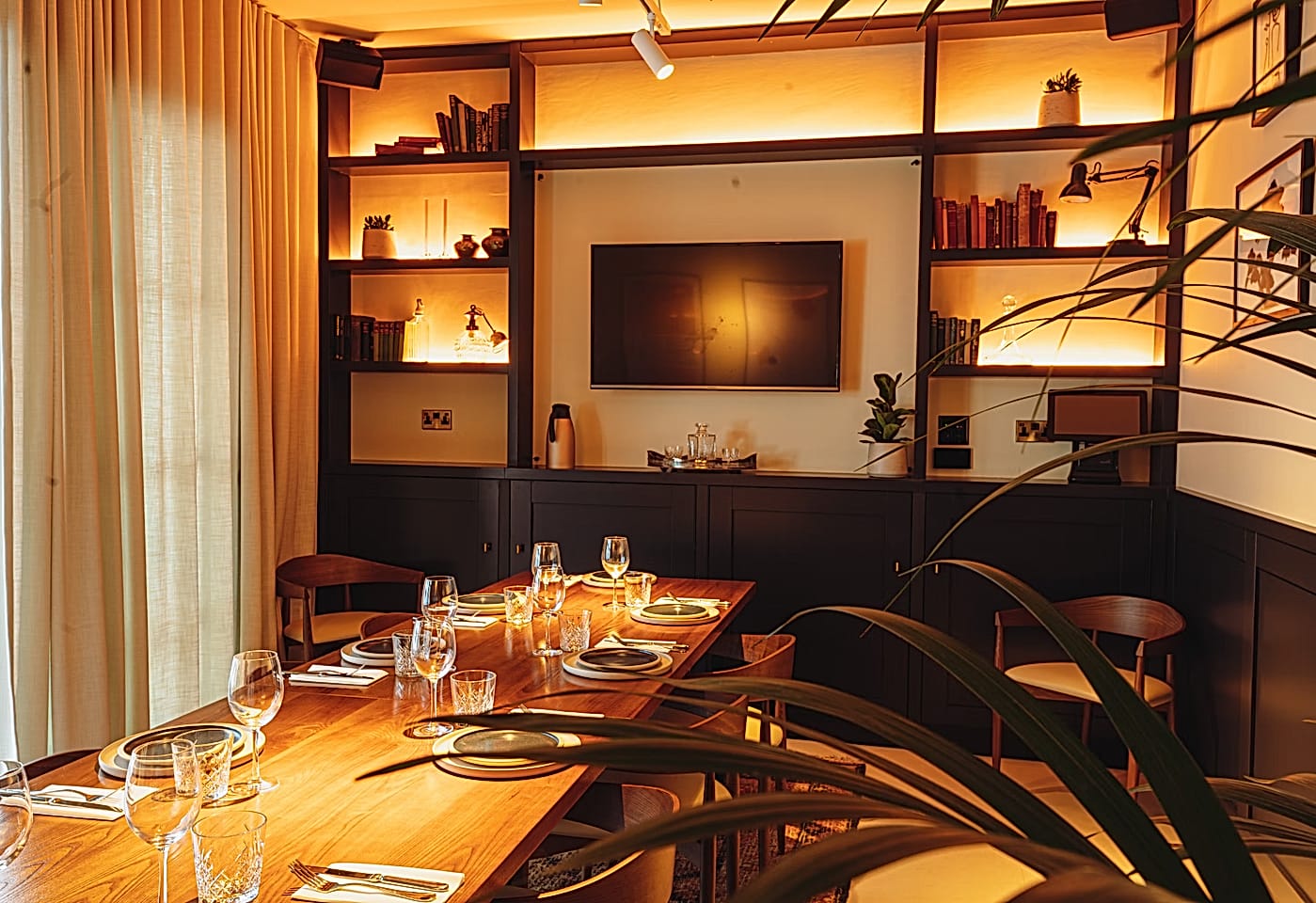 private dining room in pergola on the wharf in canary wharf london