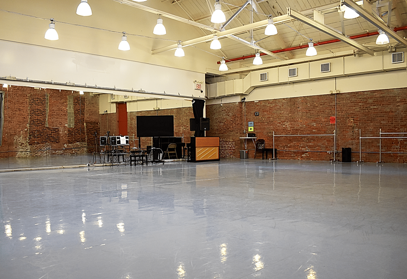 This Lower Manhattan dance studio lets you learn from professionals from around the globe: Peridance Center 1