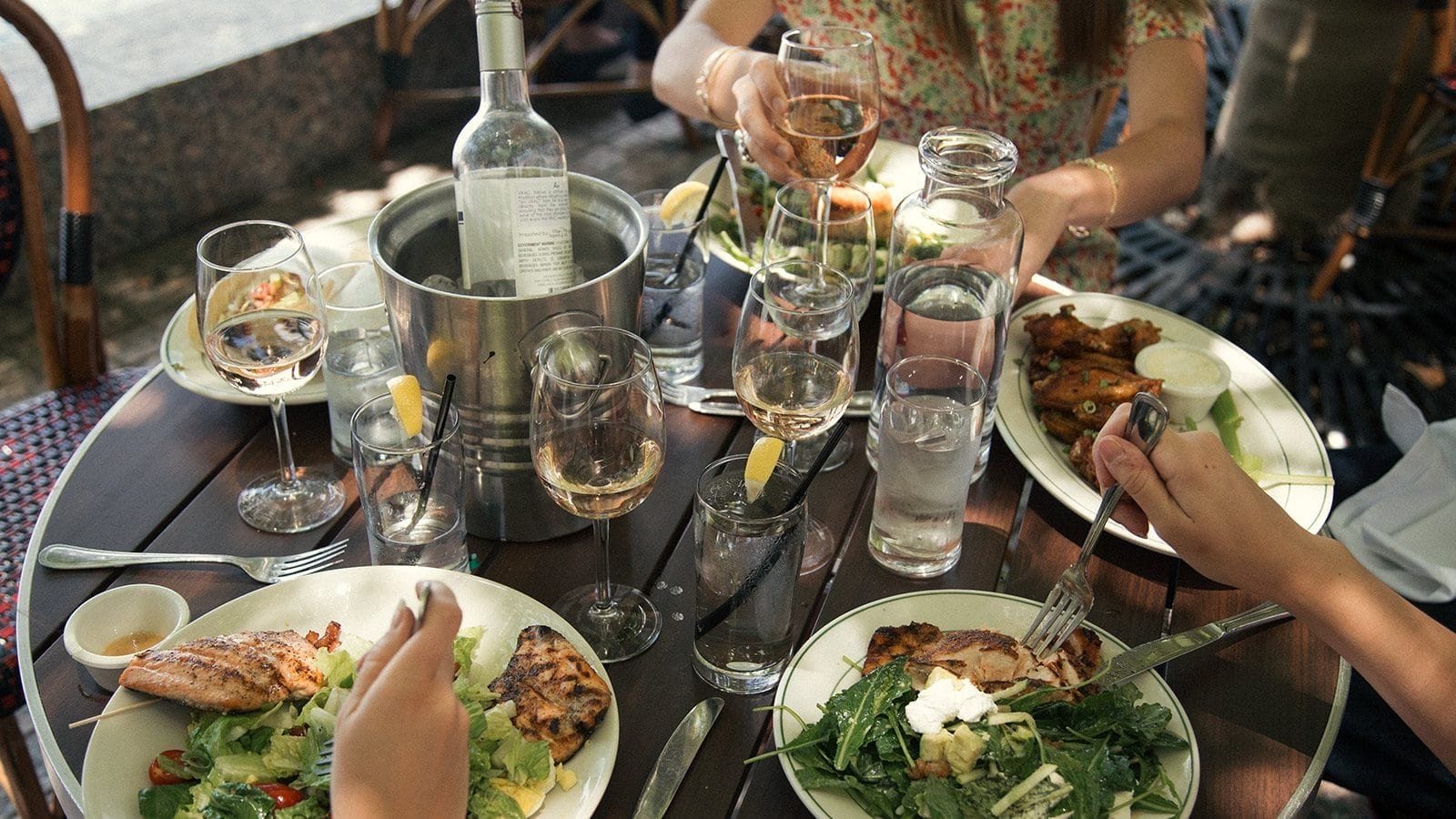 pj clarkes tribeca outdoor bars to rent private events