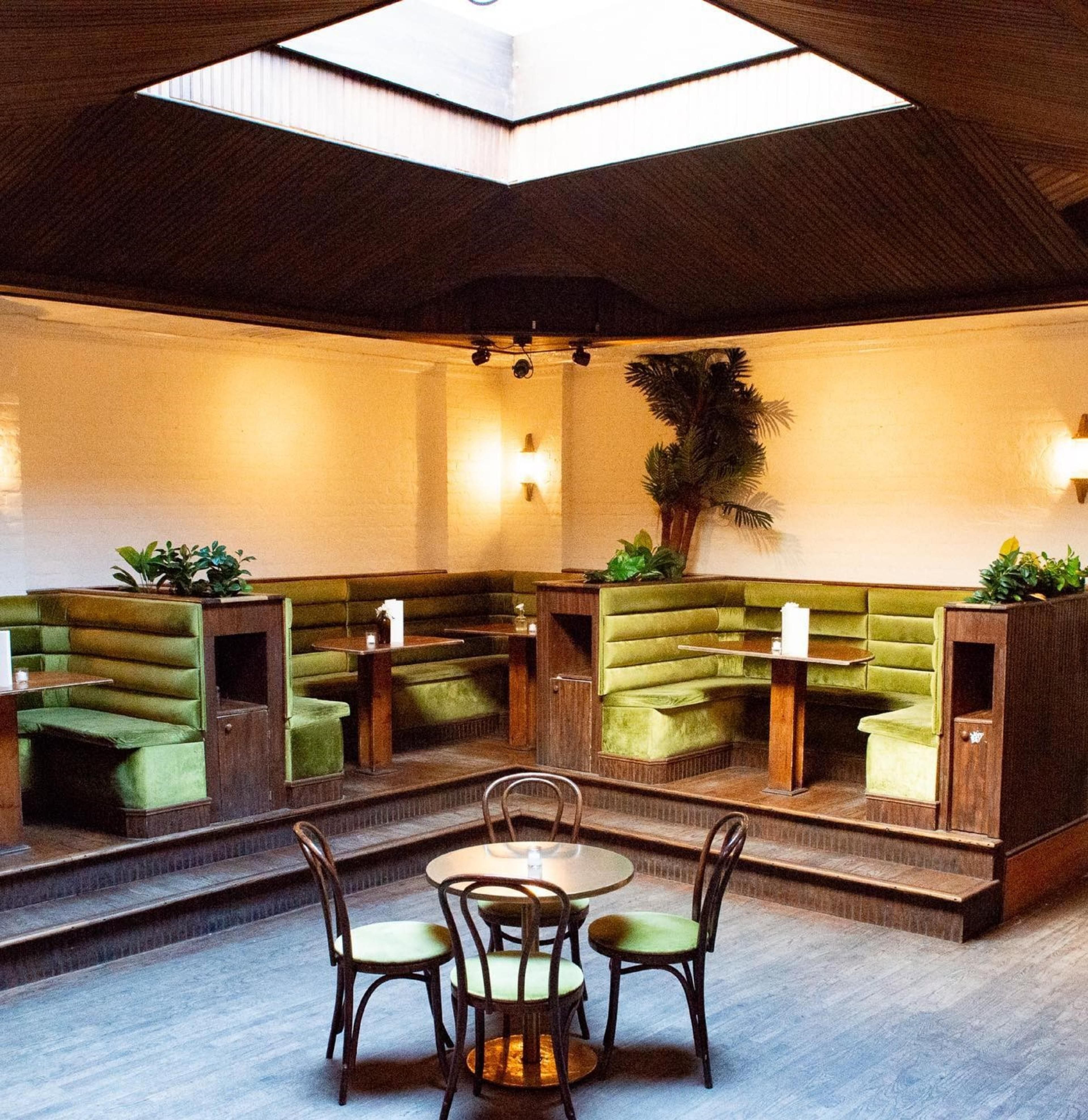 Stay gold at this Brooklyn party space: Ponyboy  image 3