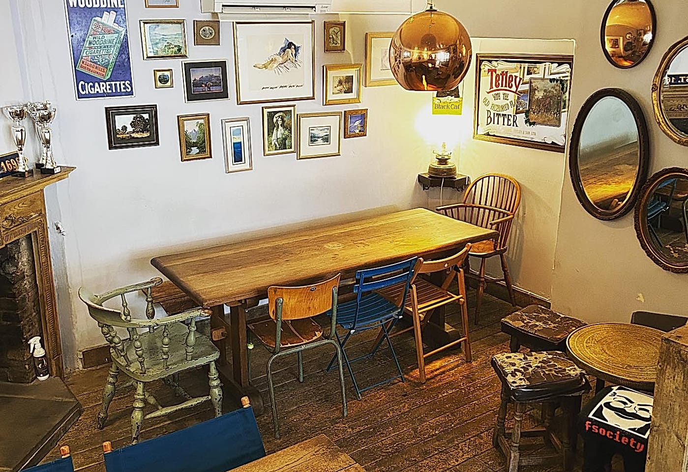 interior of the prince arthur pub in old street in london