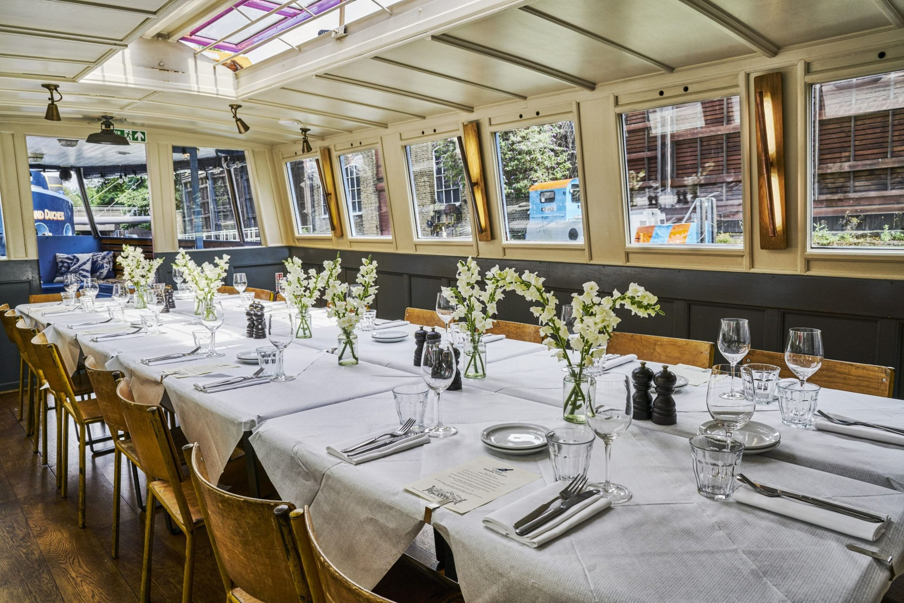 Cruising and dining with river views: London Shell Co. image 2