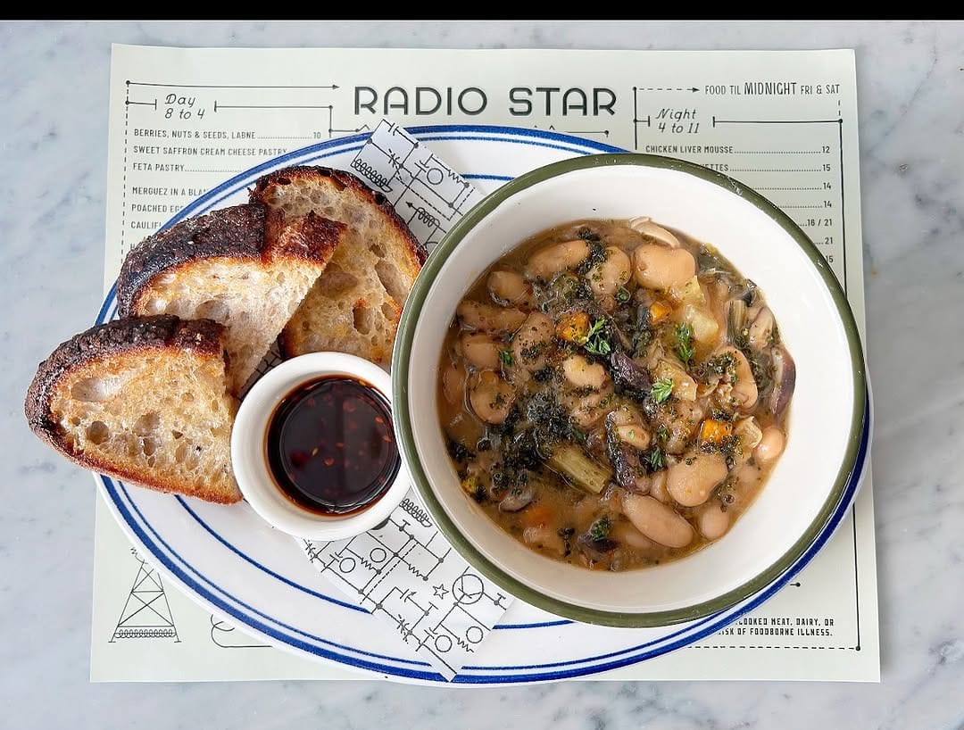 Looks like video didn’t kill it after all: Radio Star image 3