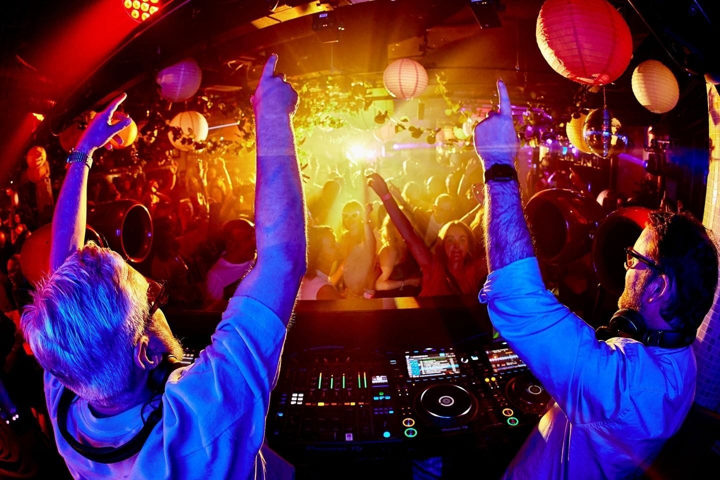 red sky bar summer party venue glasgow