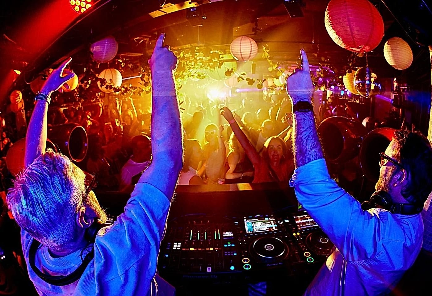 red sky bar summer party venue glasgow