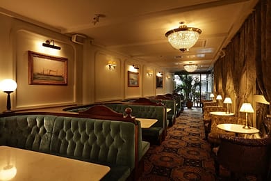 romantic bars brand hero 10