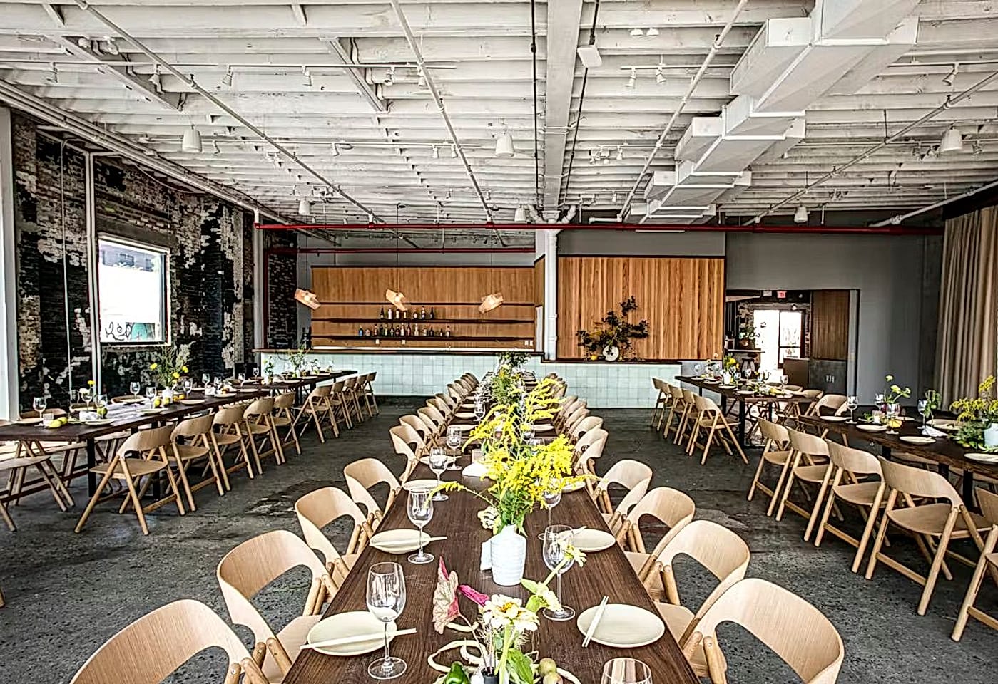 A picture-perfect restaurant in Brooklyn to rent: Rule of Thirds image 3