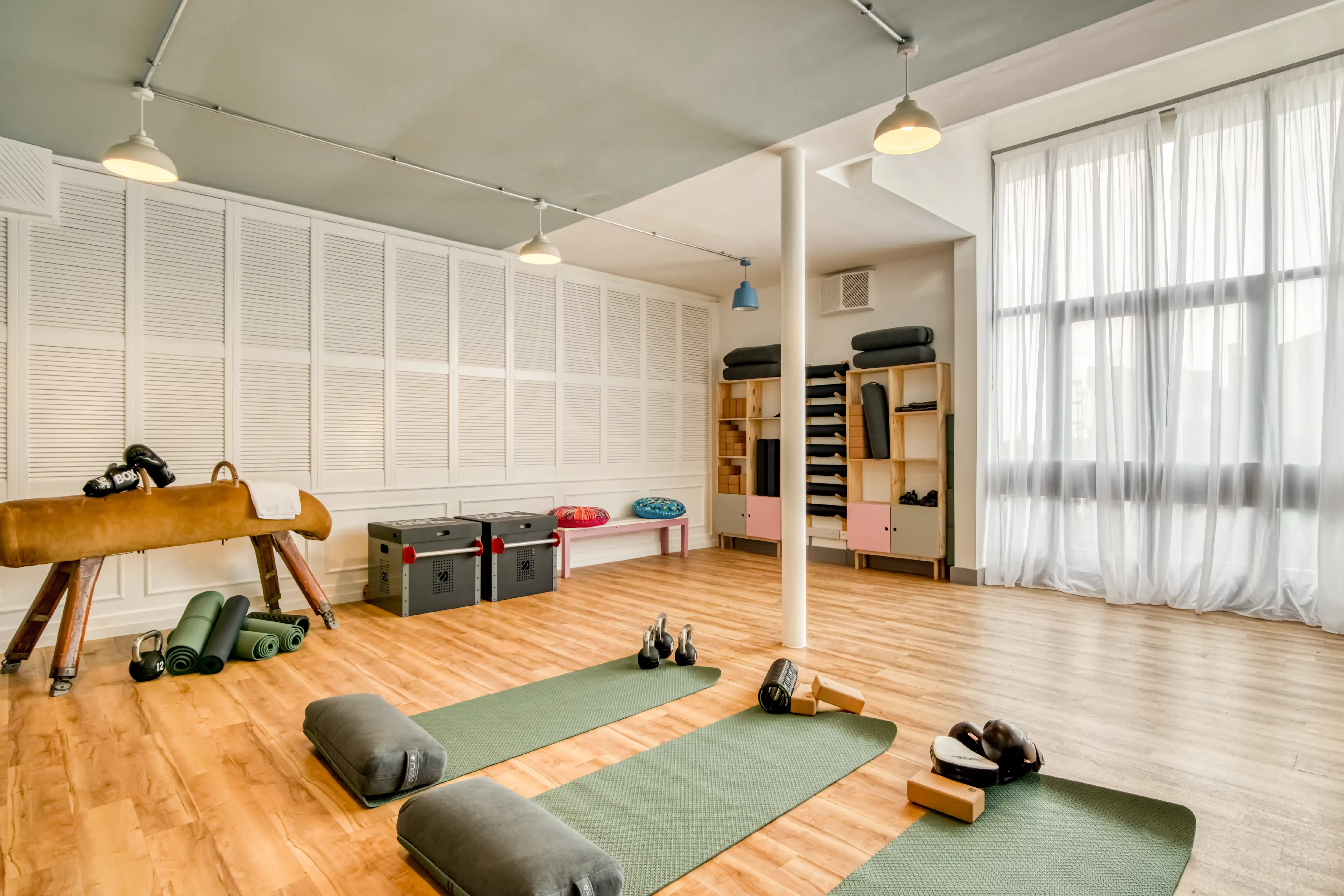 A Birmingham rehearsal studio near the town centre: Selina  image 2