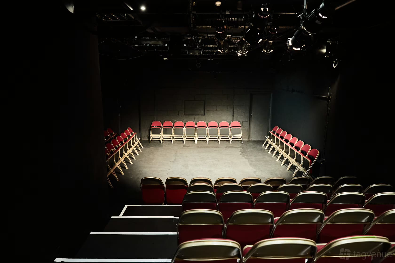 The London rehearsal studio for a West End warm-up: Seven Dials Playhouse image 3