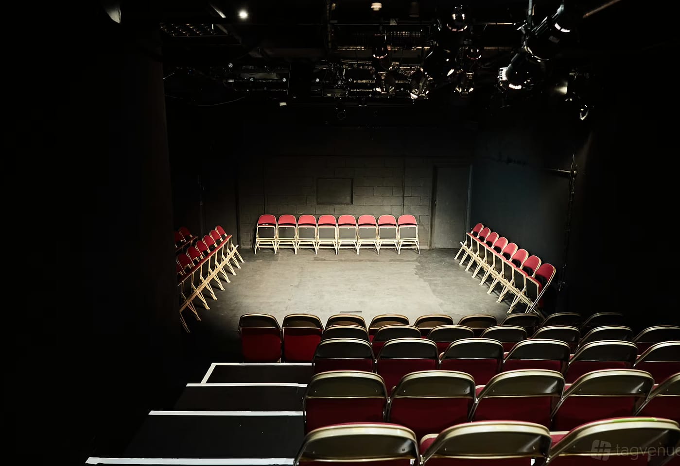 The London rehearsal studio for a West End warm-up: Seven Dials Playhouse image 3