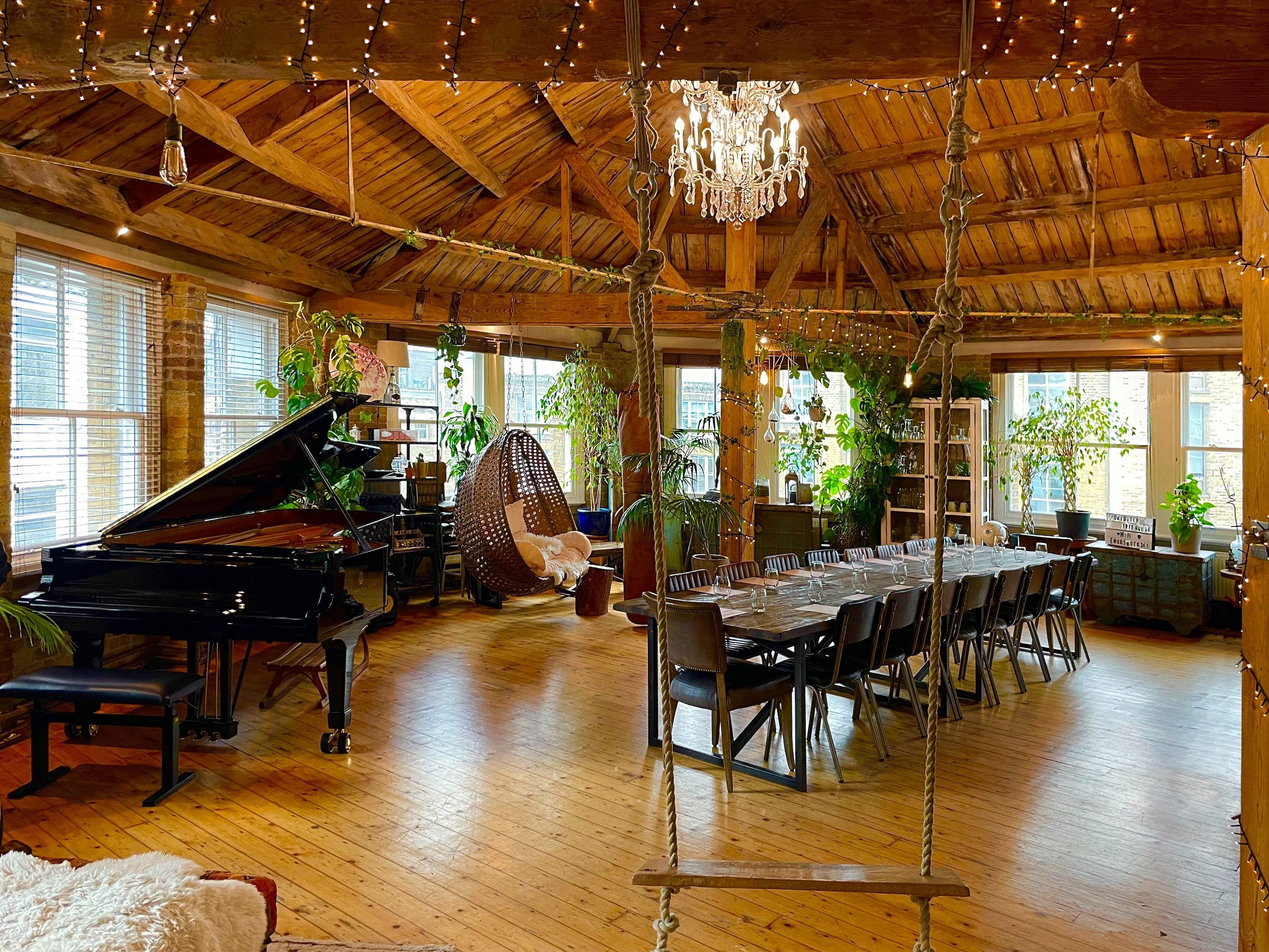 Full of oak furnishings & greenery: Shoreditch Treehouse image 2