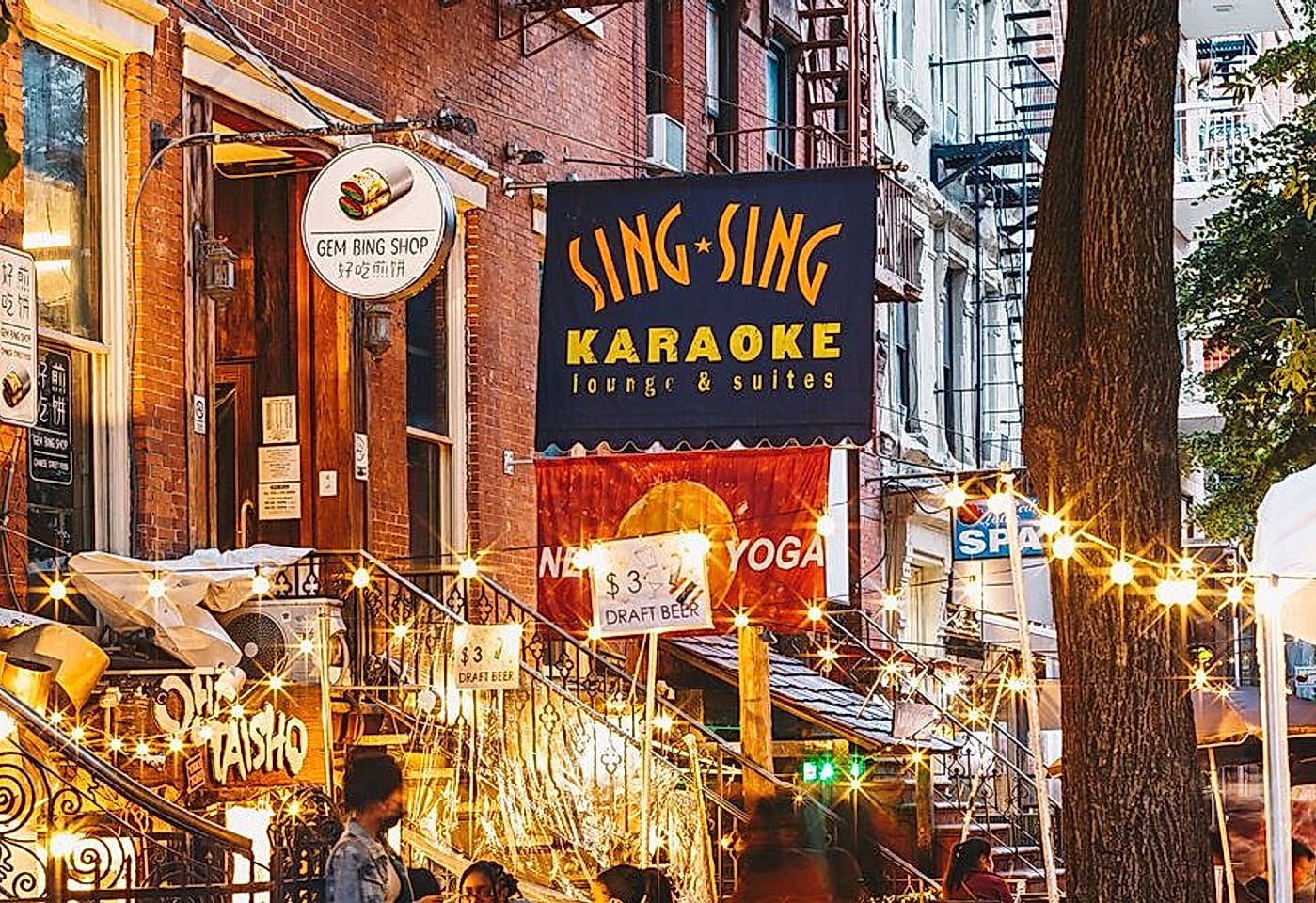 It's your time to shine at this East Village karaoke bar: Sing Sing Avenue A1