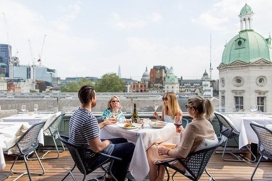 A market warehouse transformed to a rooftop bar: Smiths of Smithfield image 2