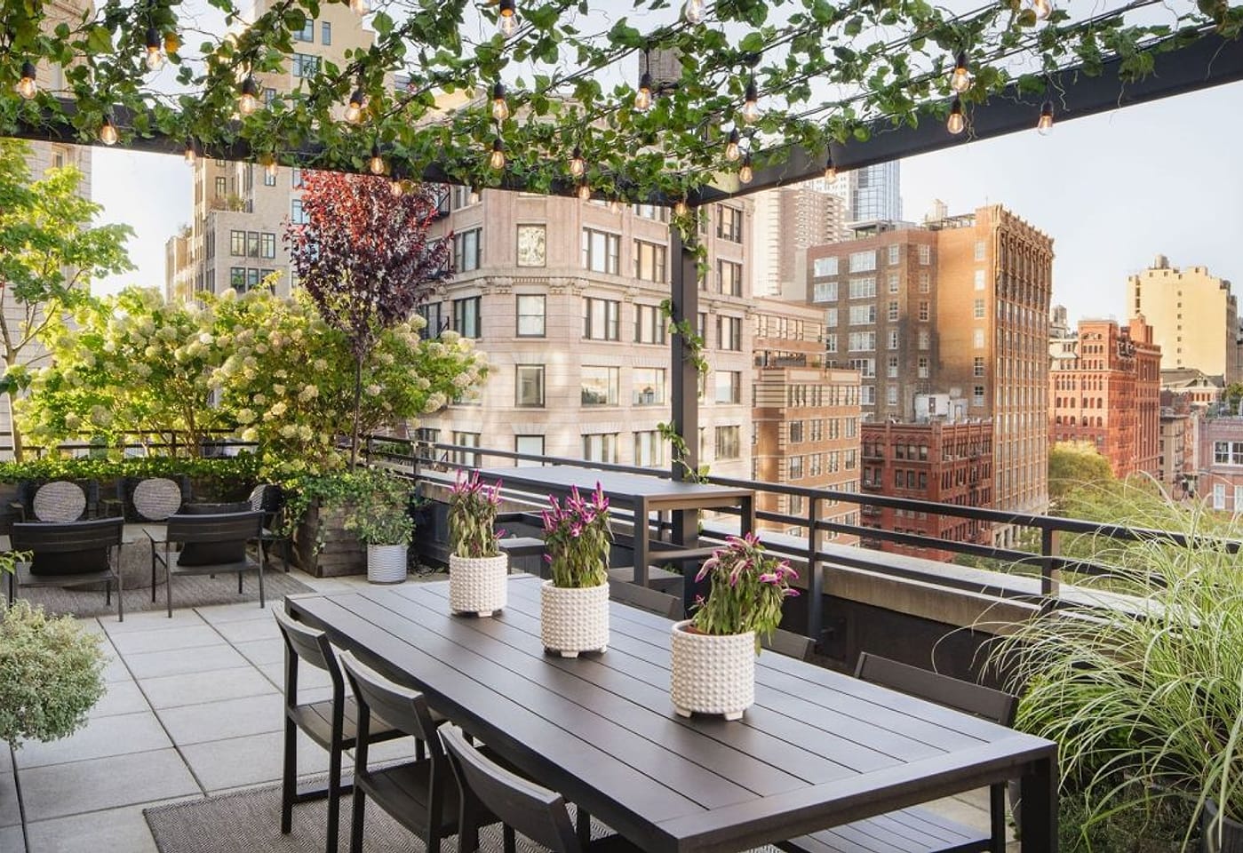 A modern meeting room in Tribeca: Smyth Tribeca image 3