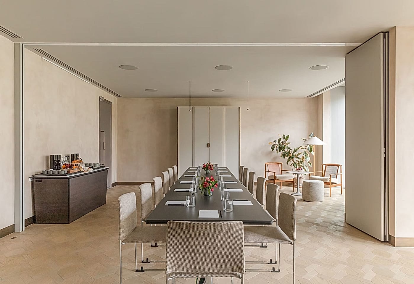 space the stratford london cool meeting rooms 1