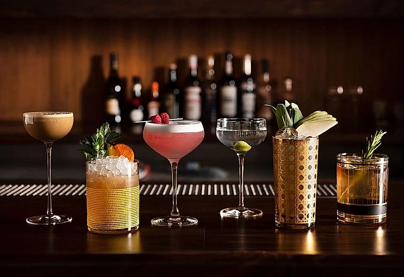 This FiDi cocktail bar is both approachable and chic: Split Eights image 2