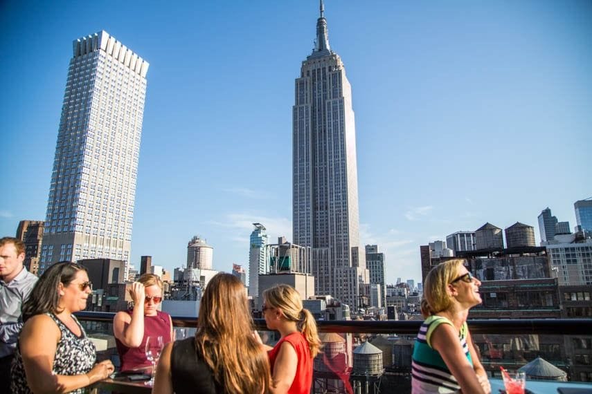 An outdoor bar with vintage elegance: Spyglass Rooftop Bar image 3