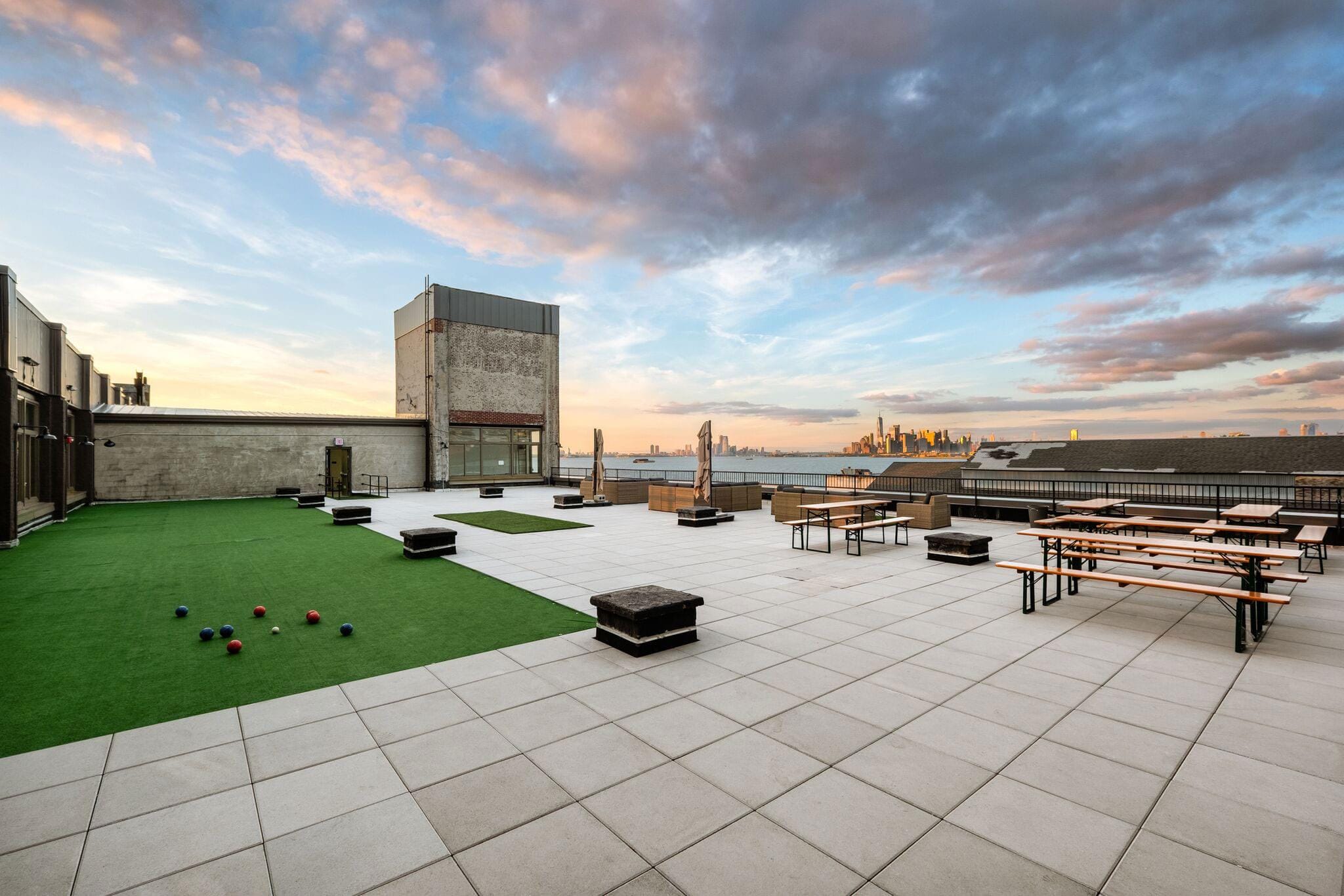 Sprawling summer party spaces on the Brooklyn waterfront: Sunset Park Rooftop1