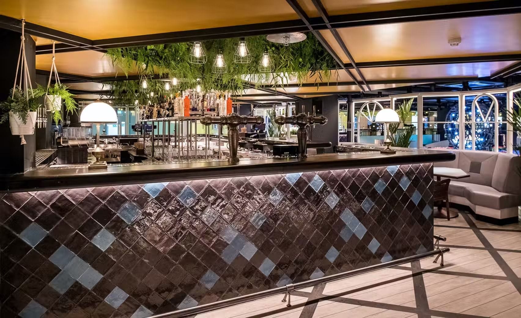 swingers west end london team building venues 3