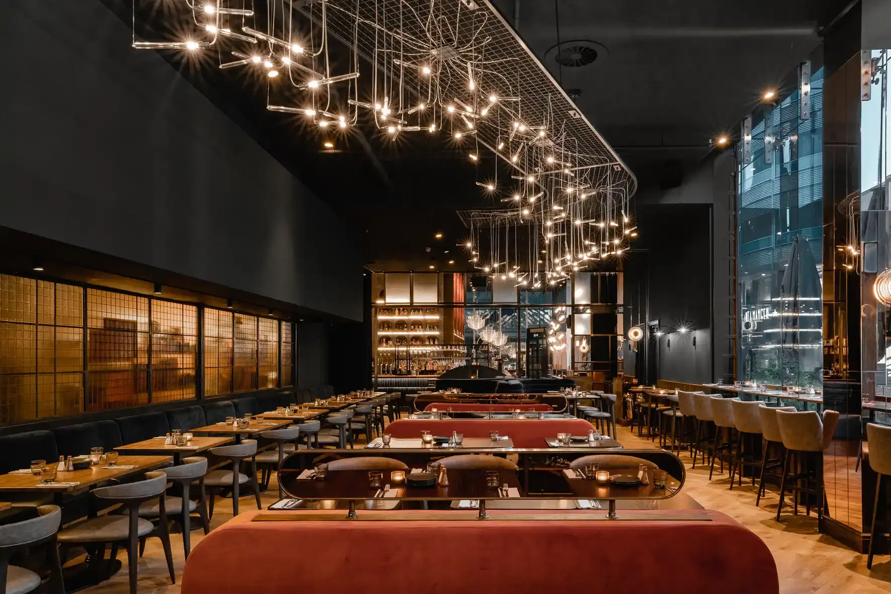 A bar in Spinningfields for those who like their drinks volatile: The Alchemist1