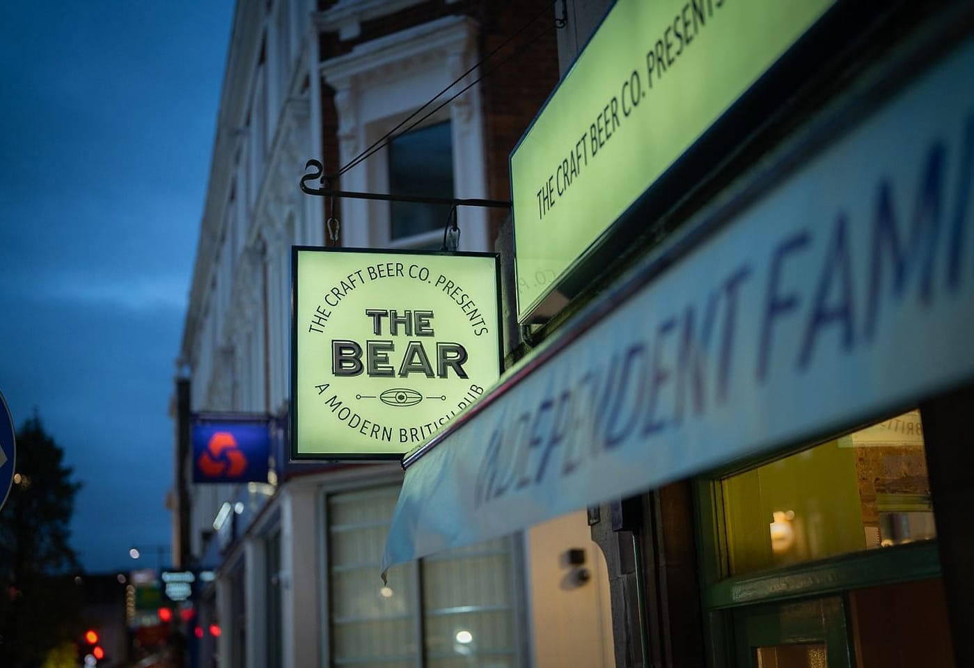 the bear pub paddington bar london