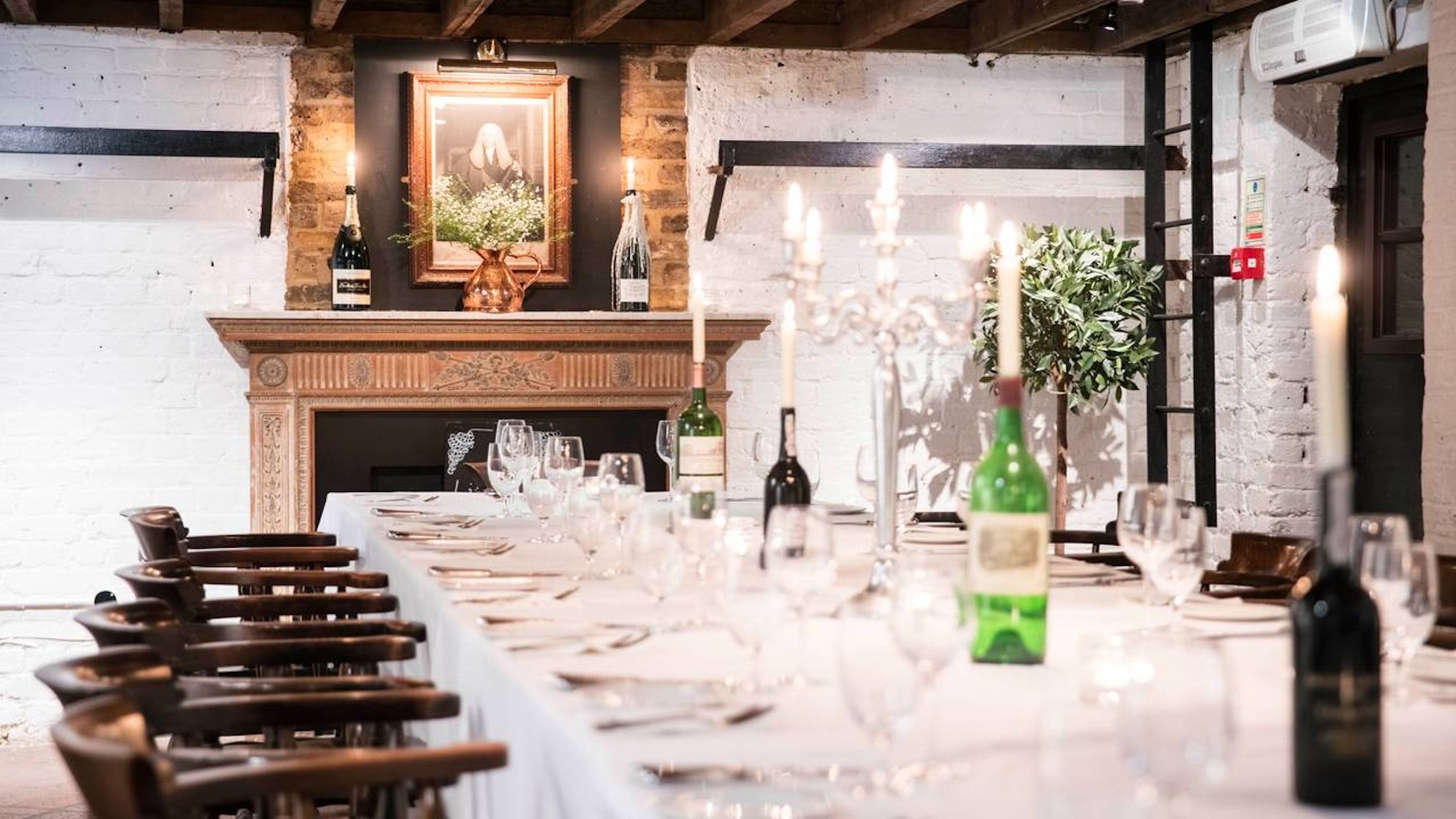 private dining room at the boot and flogger london bridge wine bar london