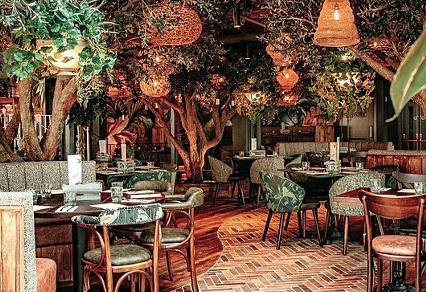 A unique Birmingham party venue for endless rounds of cocktails: The Botanist 1