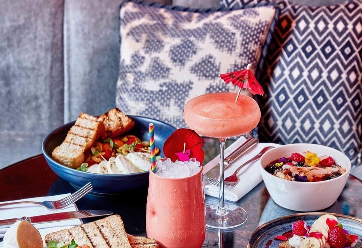 the coral room fitzrovia cocktail bar