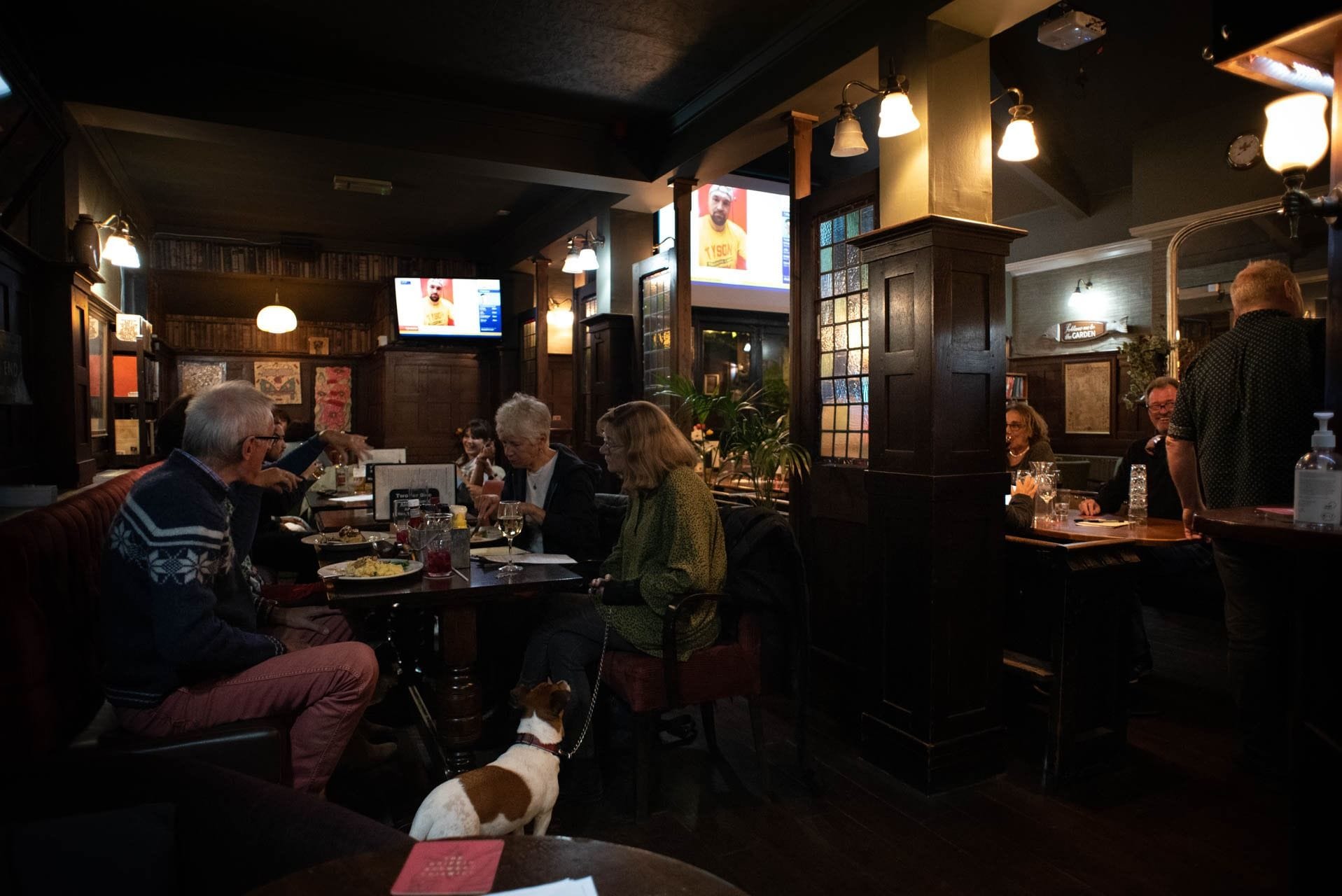 peopel at the cross keys hammersmith london bar 