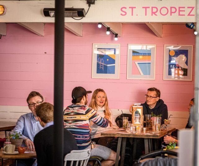 the devonshire balham bars 2