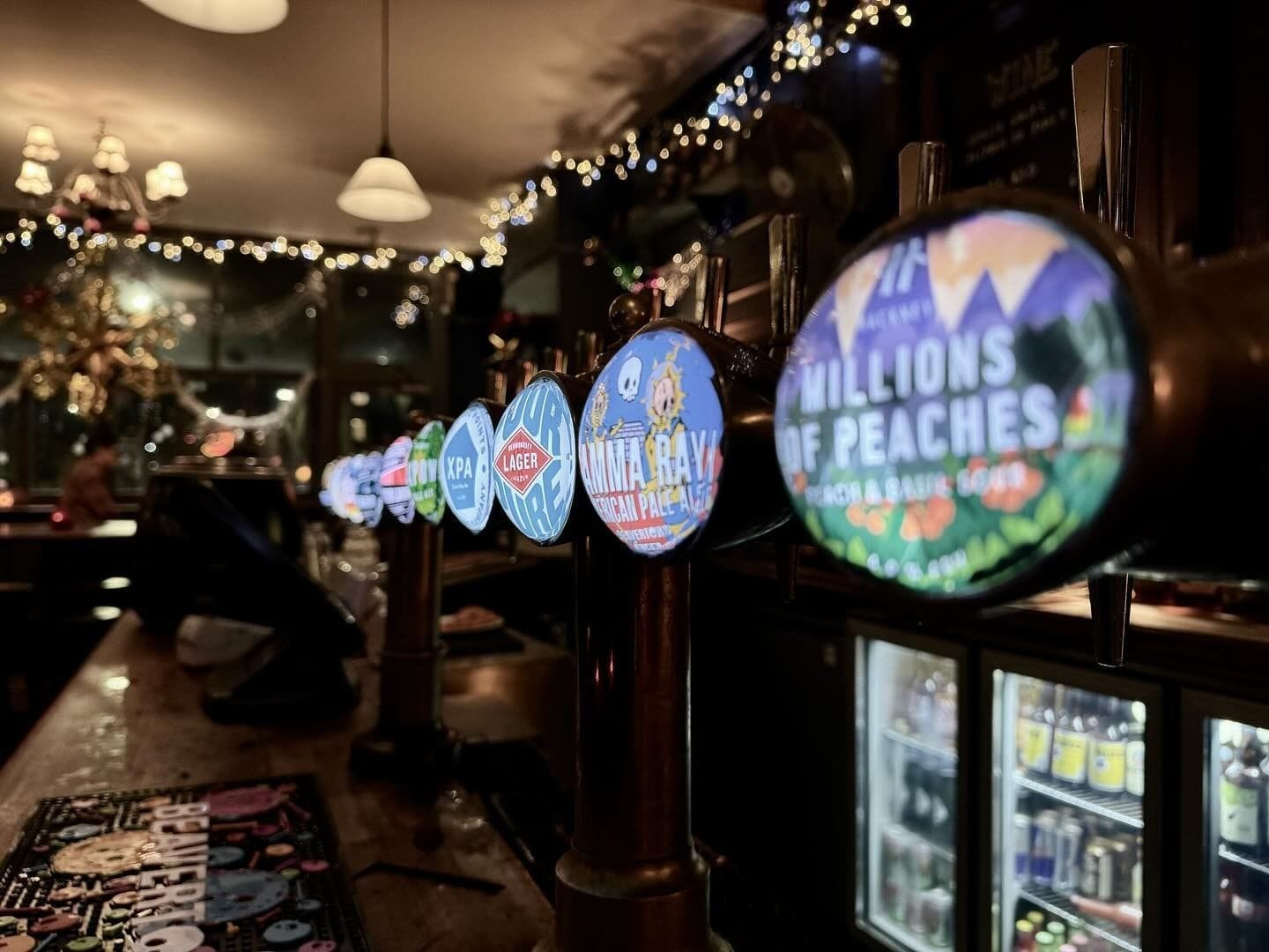 the dundee arms bethnal green bar london