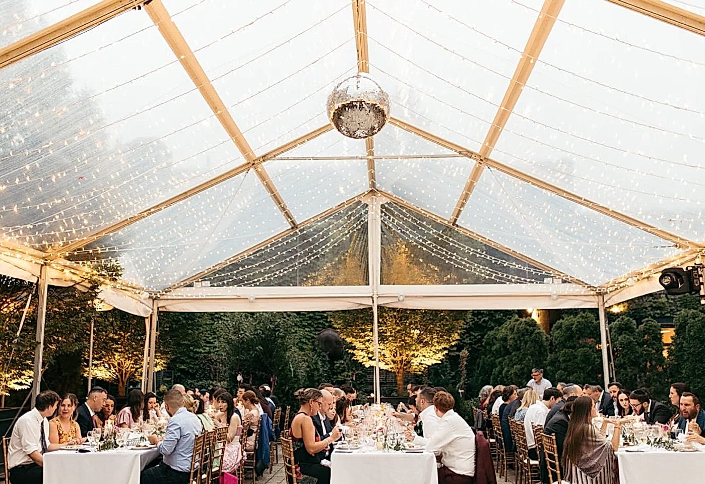 Have your intimate wedding at this hidden oasis in NYC: The Foundry image 3