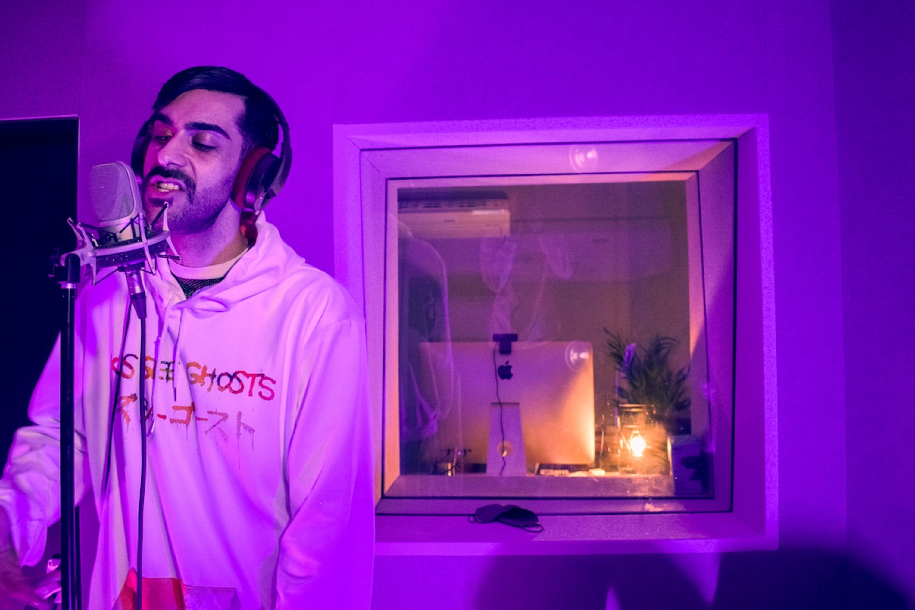 the recording studio at the halley hackney recording studio london