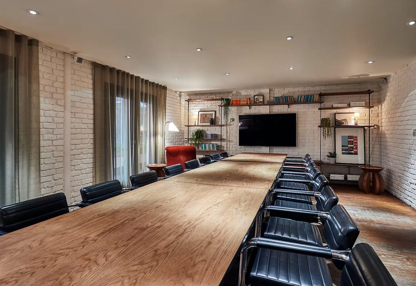 the hoxton london cool meeting rooms 1