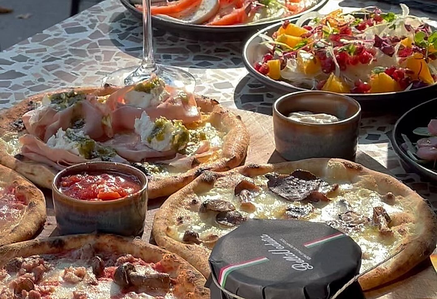 the italians wine bar and shop marylebone london