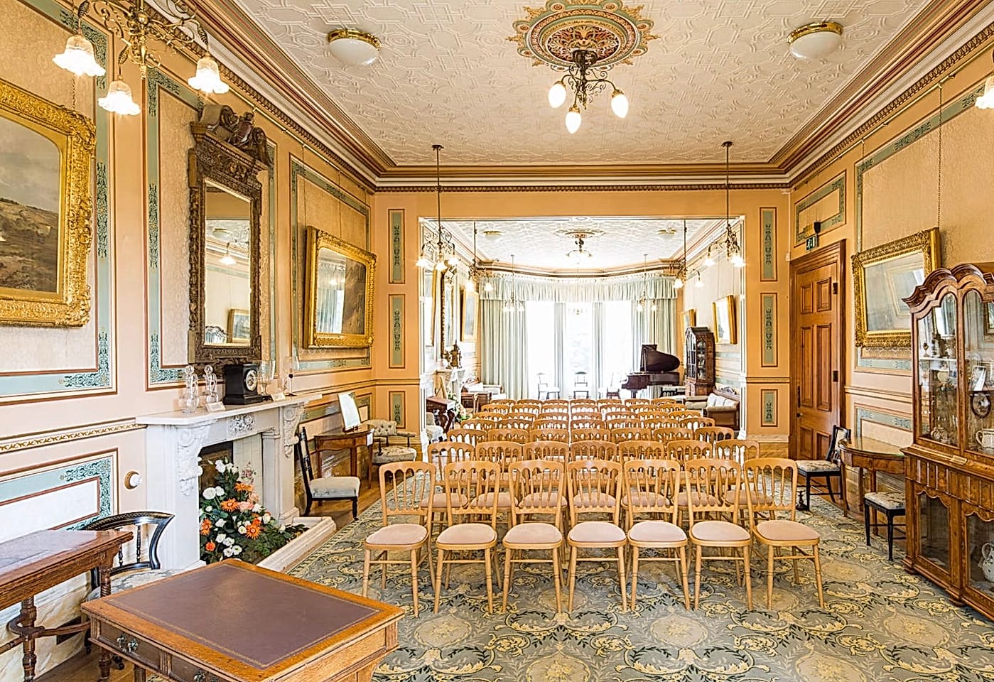 the lord mayors mansion house bristol hall