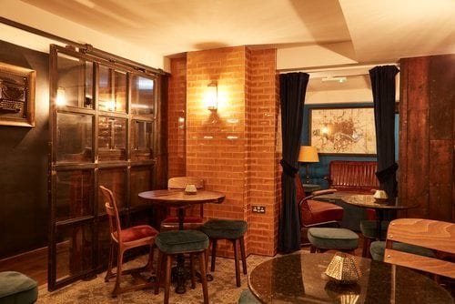 interior of the newman arms fitzrovia london bar