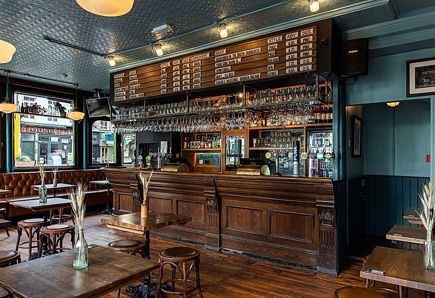 Queen Charlotte Charlotte Street pub