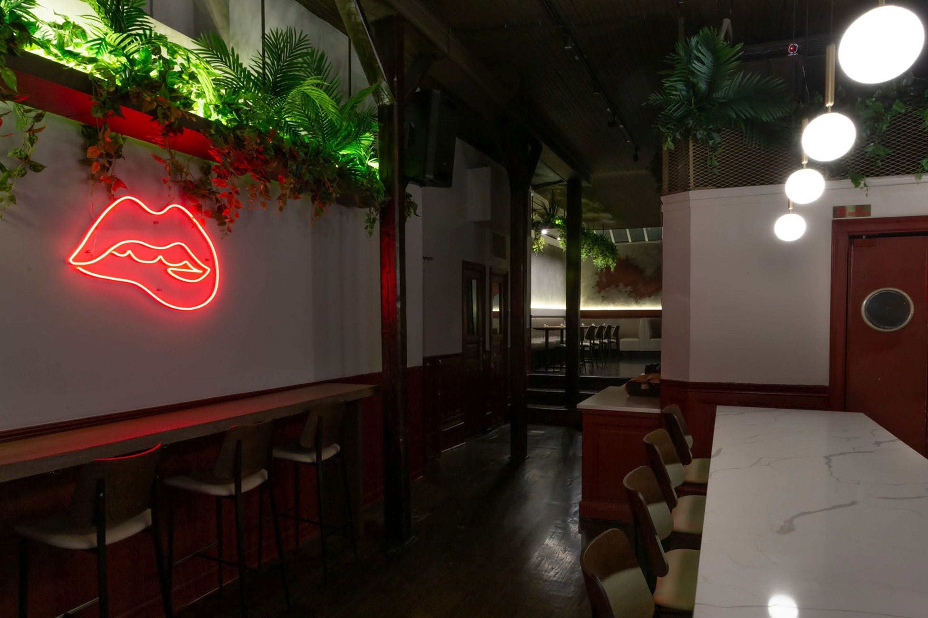 the ruby soho cocktail bar nyc 