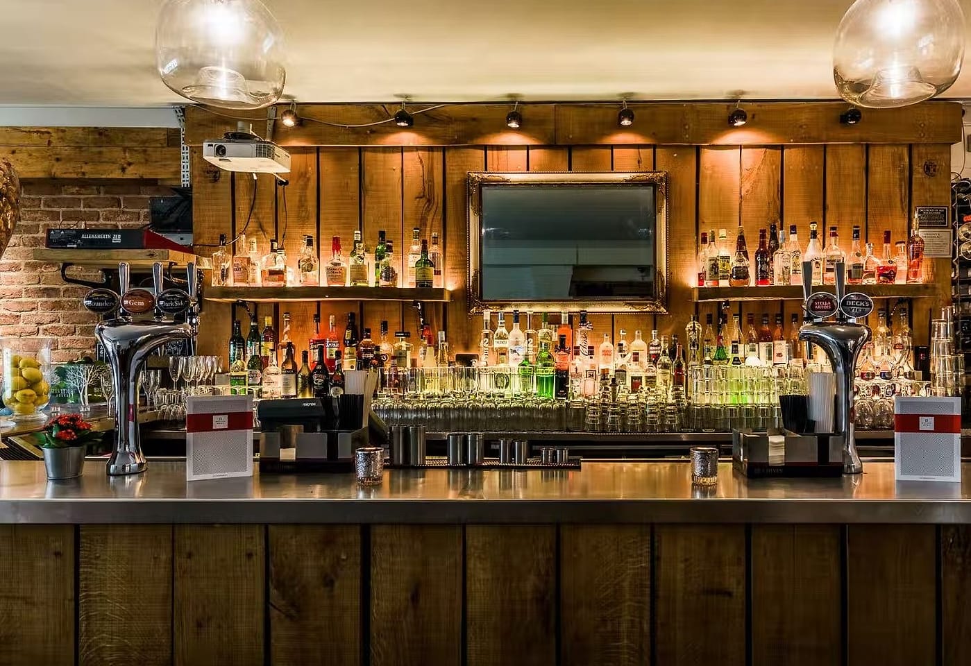 the square club bristol christmas party venues 3
