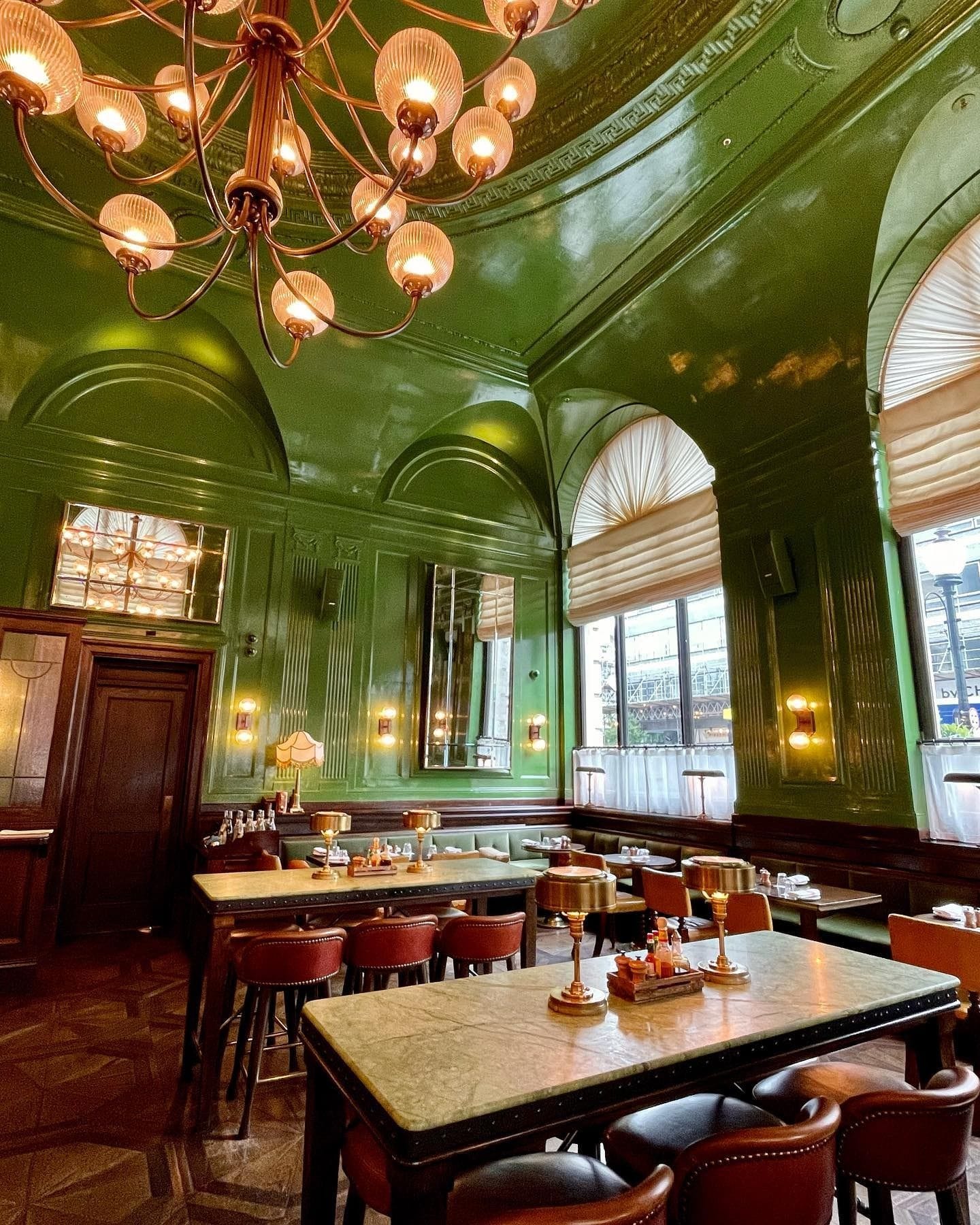 interior of the wigmore marylebone bar london