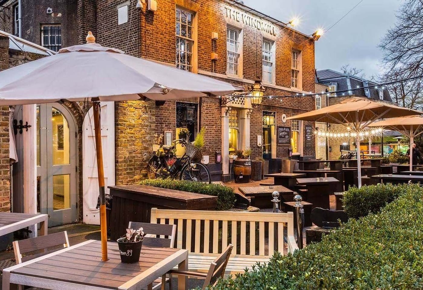 the windmill clapham pubs 3