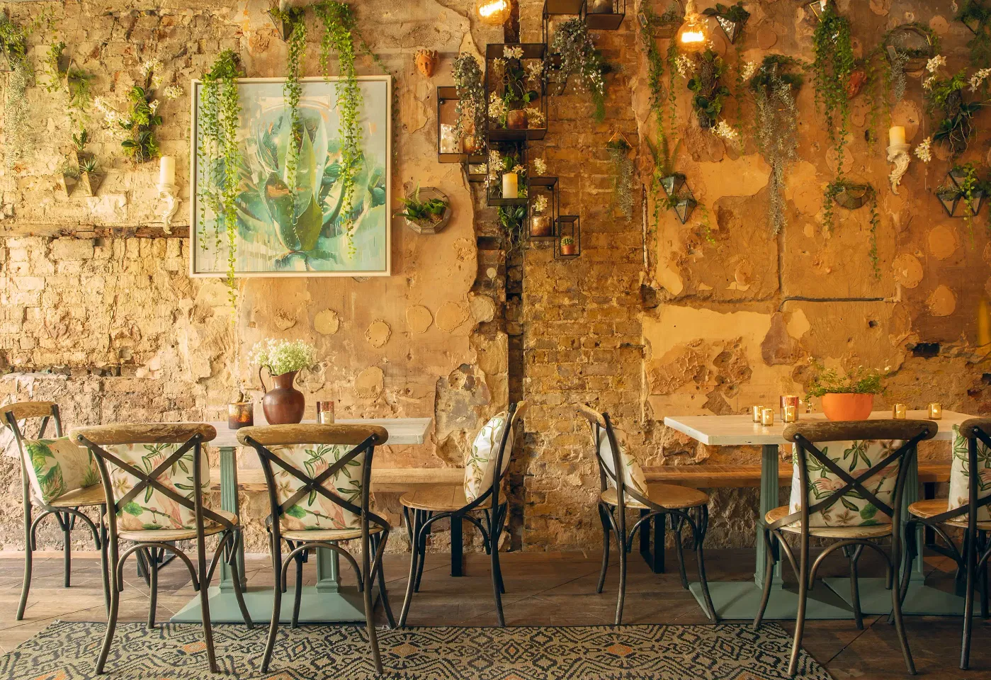 The Clapham private dining room with a flat party feel: The Little Orange Door image 2