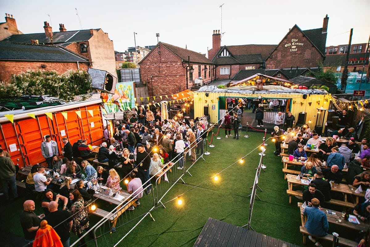  An outdoor bar that's standing the test of time: The Old Crown  image 3